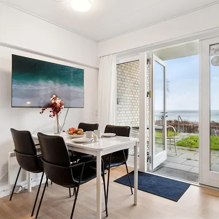 Apartment Annelie - 75m From The Sea By Interhome Allinge-Sandvig